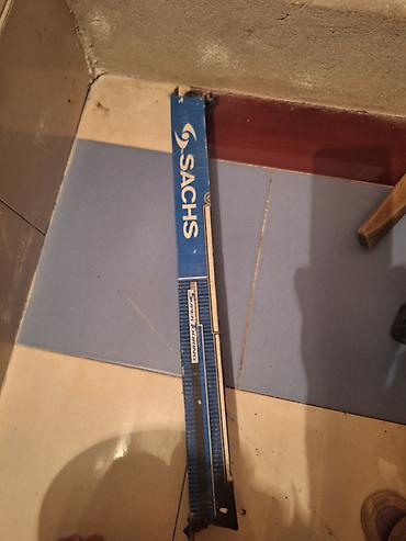 radius az: Sağ arxa, Sol arxa, Mercedes-Benz, İşlənmiş — 4