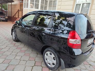 450000 сом: Honda Jazz: 2005 г., 1.3 л, Автомат, Бензин, Хетчбек