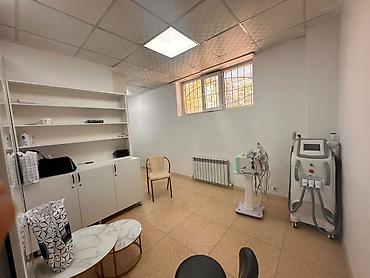 массаж ош салон: Косметологическая студия 6 м², 1 комната, С ремонтом, С оборудованием, Кабинет — 3