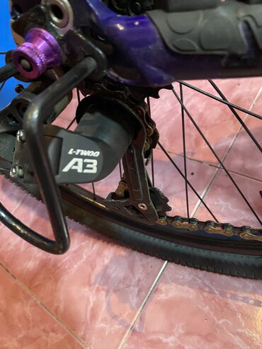 BMX velosipedlər: Salam. Ram - alminumdur Tormuz- TANKE Hidrolik əyləclər. Yağ — 2