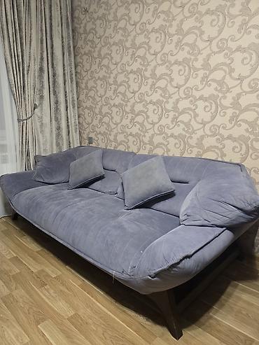 Divanlar: Qonaq otağı üçün rahat çevrilə bilən divan - Rəng: tünd-boz - — 4