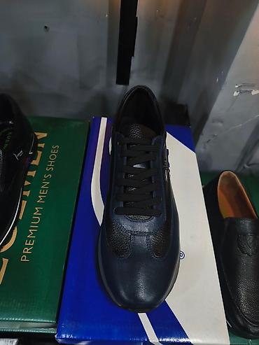 Ayaqqabılar: Kişi ayaqqabıları – klassik və gündəlik modellər Məhsul təsviri: - — 15