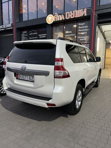 Toyota: Toyota Land Cruiser Prado: 2013 г., 4 л, Автомат, Бензин, Внедорожник — 12