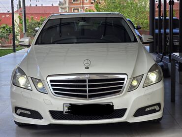 vita mersedes: Mercedes-Benz E 220: 2.2 l | 2009 il Sedan