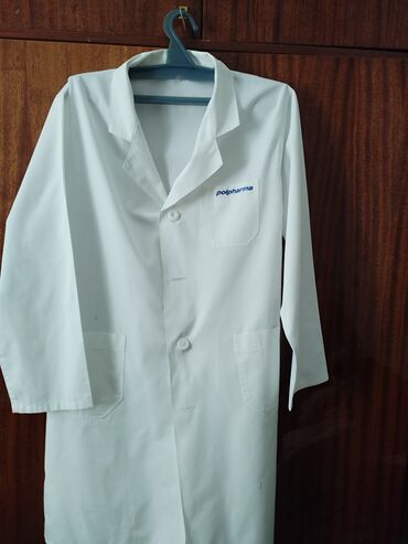 медицинский халат бишкек: Продаю новый мужской медицинский халат за 600 сом, размер 50