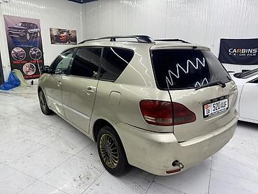 toyota kamry: Toyota Avensis Verso: 2003 г., 2 л, Механика, Дизель, Минивэн — 6