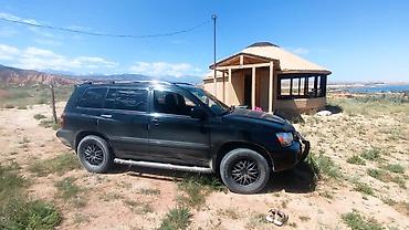 4х4 машина: Toyota Highlander: 2005 г., 3.3 л, Автомат, Бензин, Внедорожник — 4