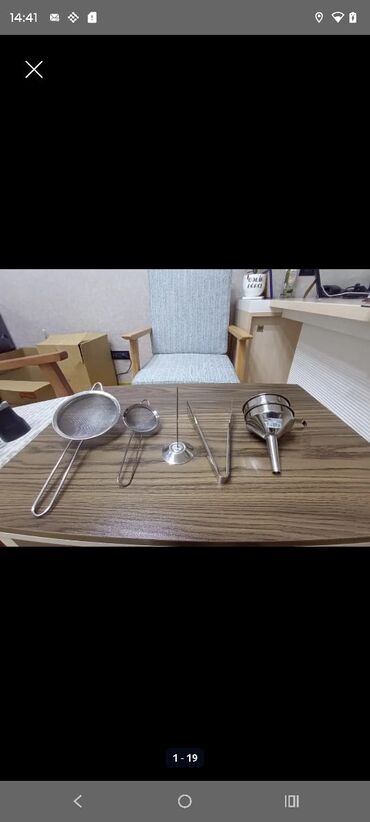 Digər mətbəx aksesuarları: Mətbəx və ev üçün metal aksesuarlar dəsti Pincet 2.50 azn Savok 6 azn — 1