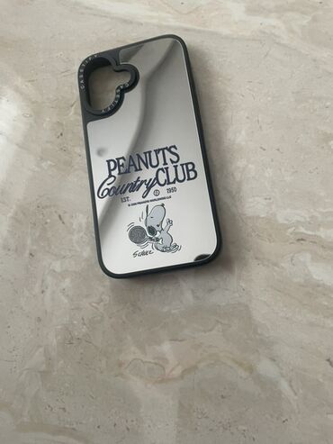 Чехлы: Зеркальный чехол для iPhone 16 с дизайном Peanuts Country Club. Чехол — 6