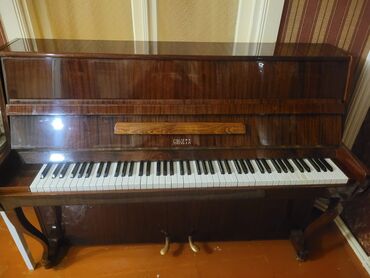 Pianolar: Piano, Akustik, Ünvandan götürmə