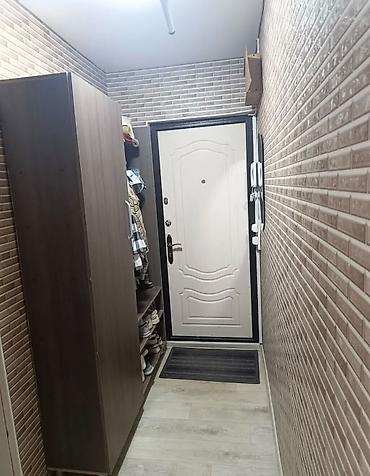3 х комнатная: 2 комнаты, 44 м², 10 мкр 104 серия, 3 этаж, Евроремонт — 5