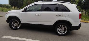 Kia: Kia Sorento: 2 l | 2010 il Ofrouder/SUV — 12