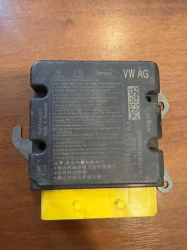 gps tracker za auto cena: AIRBAG MODUL ZA VOLKSWAGEN GOLF 7, PASSAT B8, TIGUAN . - 5Q0959655AA — 1
