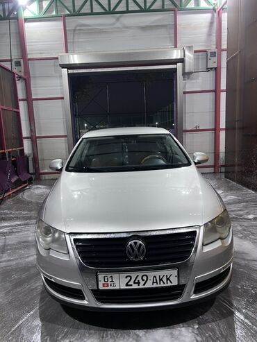 купить чехлы на гольф 4: Volkswagen Passat: 2005 г., Седан