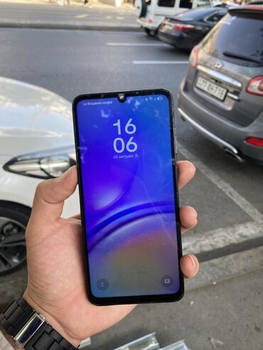 samsung a70 ekran qiymeti: Samsung Galaxy A31, İki sim kartlı