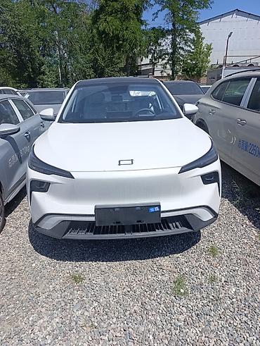 bestune b70: Zeekr : | 2025 г. Кроссовер — 10