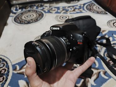 фотоаппарате: Срочно!Продается практически новая фотокамера и видеокамера