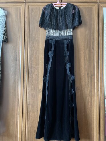 танцевальные платье: Бальное платье, Длинная модель, цвет - Черный, S (EU 36), В наличии