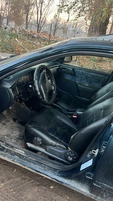 Toyota: Toyota Caldina: 1997 г., 1.8 л, Механика, Бензин, Универсал — 2