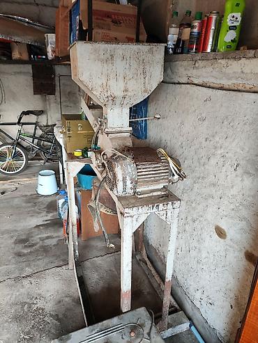 Дробилки: Продаётся дробилка кулачковая трёхфазная. Мощность двигателя 5.5 — 2