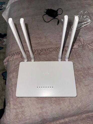 vay fay: CUDY AC1200 Dual band WiFi satıram. 6 ay öncə Ofis üçün almışam