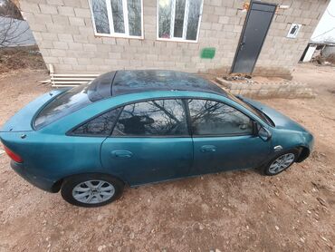 Mazda: Mazda 323: 1994 г., 1.6 л, Механика — 1