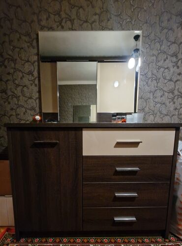 Yataq otağı dəstləri: İkinəfərlik çarpayı, Dolab, Termo, 2 tumba, İşlənmiş -da lalafo.az — 5 Yataq otağı dəstləri: İkinəfərlik çarpayı, Dolab, Termo, 2 tumba, İşlənmiş — 5