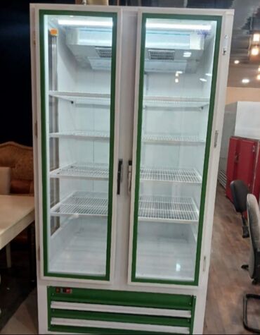 Paltaryuyan maşınlar: İki qapılı vitrin soyuducu - Şüşə vitrinli, iki qanadlı qapı –