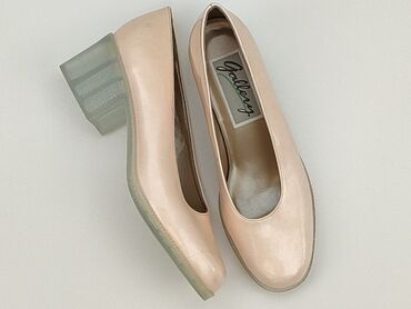 Flat shoes: Flat shoes for women, 38, condition - Good