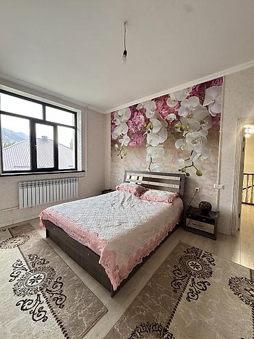 комната токмок: 6 бөлмө, 200 м², 8 соток, Таш-Добо, Риелтор — 10