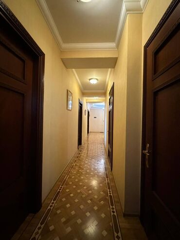 Yeni tikili: 3 otaqlı, Yeni tikili, m. 8 Noyabr, 140 kv. m — 5