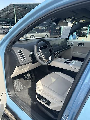 хунчи авто: Lixiang L7: 2025 г., 1.5 л, Автомат, Гибрид, Кроссовер — 7