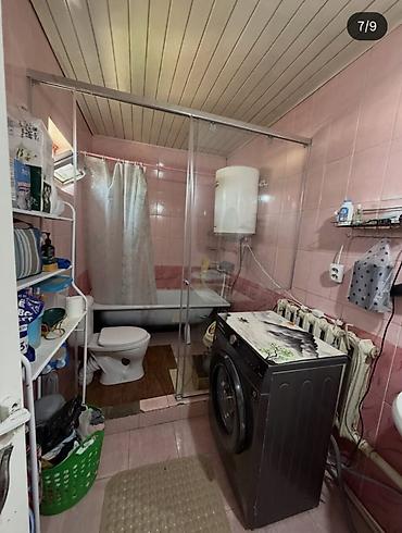 Продажа коттеджей и домов: 💫 Продается большой дом срочно !!! 💫 Район : Ала -Тоо 3 📐 Площадь — 4