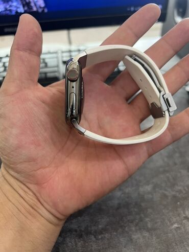 apple watch 7 купить: Смарт-часы Apple Watch Series 8 45mm-нержавеющая сталь Описание: -