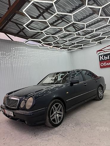 x class: Mercedes-Benz A-Class: 1997 г., 4.3 л — 1