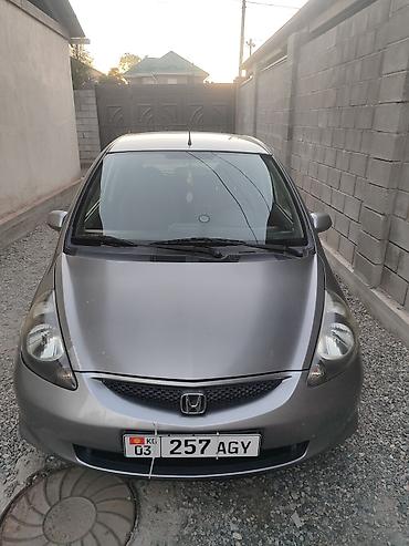 номера машин цена: Honda Jazz: 2005 г., Бензин, Хэтчбэк — 2
