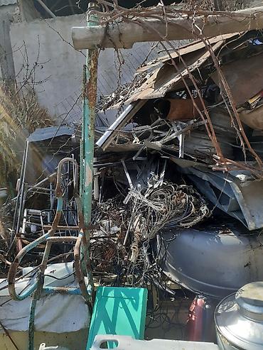 Скупка черного металла: Сдача/продажа металлолома (черный и смешанный) Описание: - Большой — 7