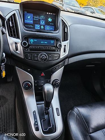 Chevrolet: Chevrolet Cruze LT sedan - Korpus: 4 qapılı sedan, tünd boz — 11