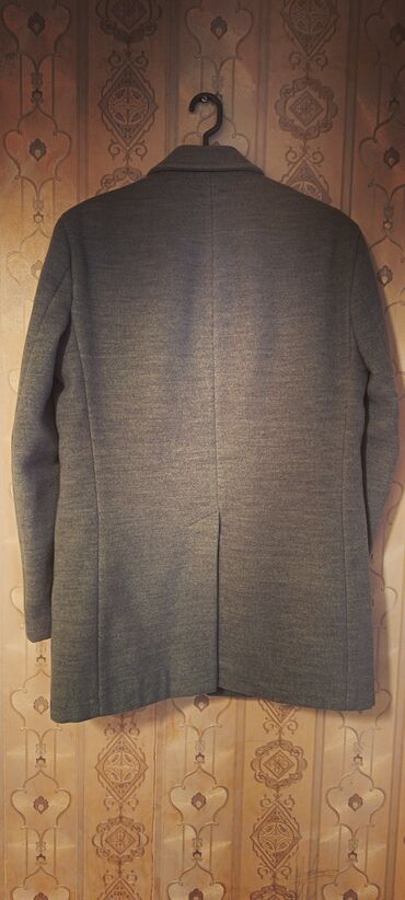 Paltolar: Kişi palto/kaban – boz rəng Palto. Isimle alqrli almisdim ele olduki — 4