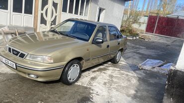 срочно сатылат: Daewoo Nexia: 2005 г., 1.6 л, Механика, Бензин, Седан