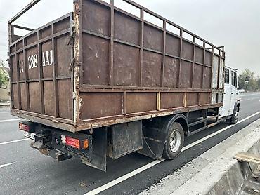 бампер мерс 814: Грузовик, Mercedes-Benz, Дубль, 7 т, Б/у — 2