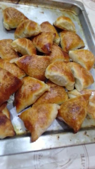 Выпечка, хлебобулочные изделия: Фермерская лавка предлагает домашнюю выпечку: мини-самса и рогалики - — 2