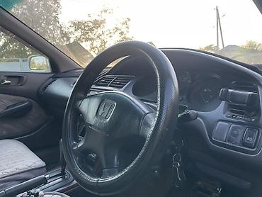 corolla s: Honda Accord: 1997 г., Автомат, Седан — 4