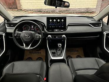 Toyota: Toyota RAV4: 2022 г., 2 л, Автомат, Бензин, Кроссовер — 8