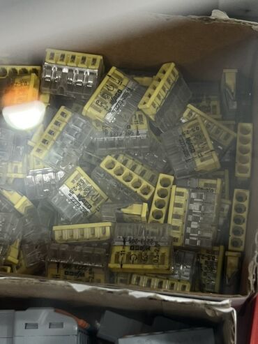 токовые клещи: Клеммники пружинные (разъёмные) для электромонтажа - Тип lalafo.kg да токовые клещи: Клеммники пружинные (разъёмные) для электромонтажа - Тип