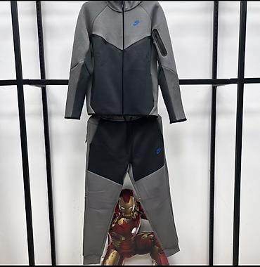 ал фажир: Мужской спортивный костюм, M, Nike, Новый, цвет - Серый, Самовывоз — 1
