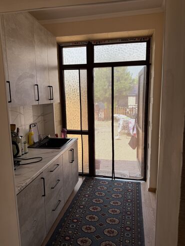 Иссык-Куль 2025: Коттедж, Семейный ЦО Diamond Resort, Бостери, Парковка, стоянка, Охраняемая территория, Закрытый пляж — 18