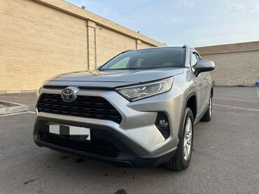 Toyota: Toyota RAV4: 2021 г., 2.5 л, Автомат, Гибрид, Кроссовер