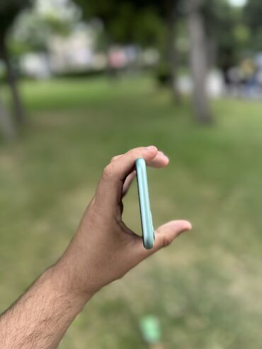 Apple iPhone: IPhone 11, 64 GB, Alpine Green, Face ID, Simsiz şarj, Zəmanət — 6