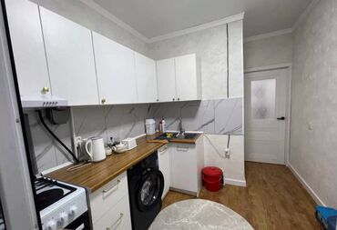 квартира 10мкр: 2 комнаты, 50 м², 105 серия, 5 этаж, Евроремонт